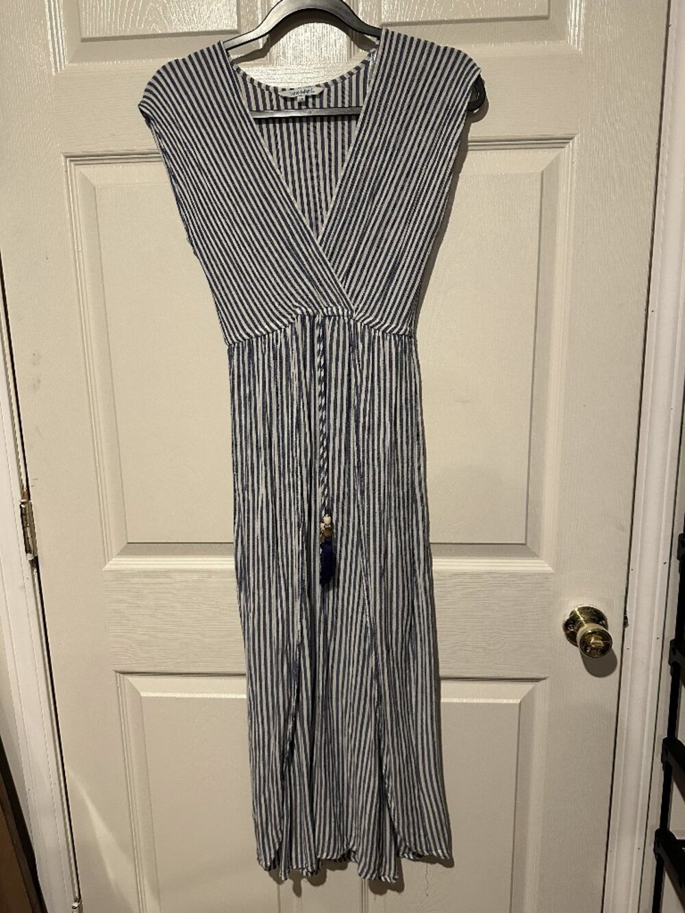Feminine Flowy Blue Island brand Dress